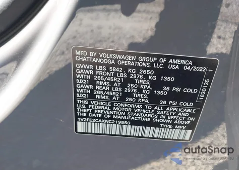 2022 Volkswagen Atlas Cross Sport 3.6L V6 Sel Premium R-Line z USA, uszkodzony, nr VIN 1V2FE2CAXNC219550